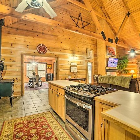 Quiet, Woodsy Retreat Deck And Kentucky Lake Access New Concord Zewnętrze zdjęcie